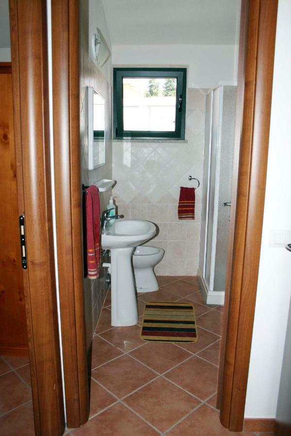 Borgo Lu Canali Da Gavino Apartment Badesi Exterior photo