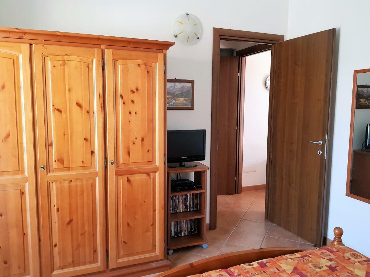Borgo Lu Canali Da Gavino Apartment Badesi Exterior photo