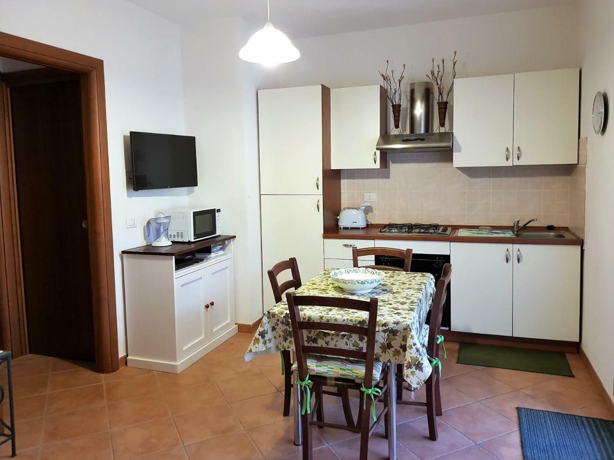 Borgo Lu Canali Da Gavino Apartment Badesi Exterior photo